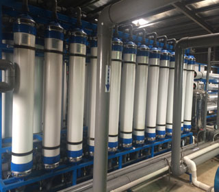 Reverse osmosis desalination system and equipment